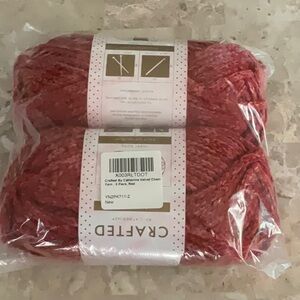Craft Red Velvet 2 Pack 600g Yarn Set